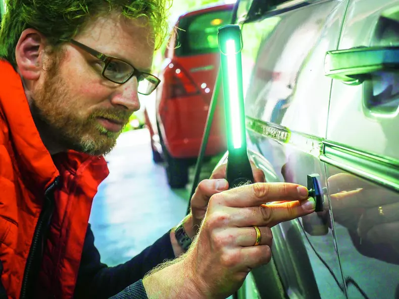 practic reparatie vopsea 003