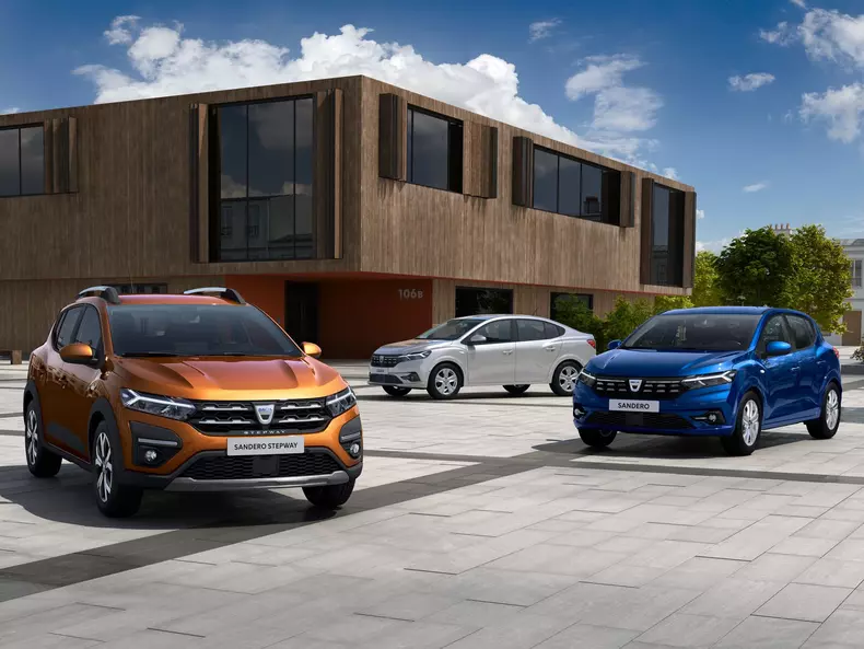 Primele imagini oficiale cu noile modele Dacia Logan, Sandero și Sandero Stepway
