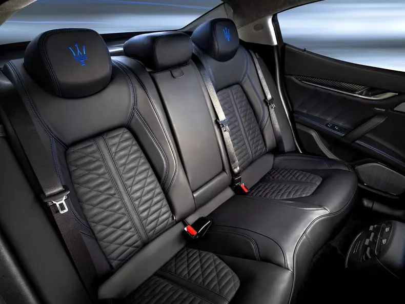 Maserati Ghibli Hybrid 007