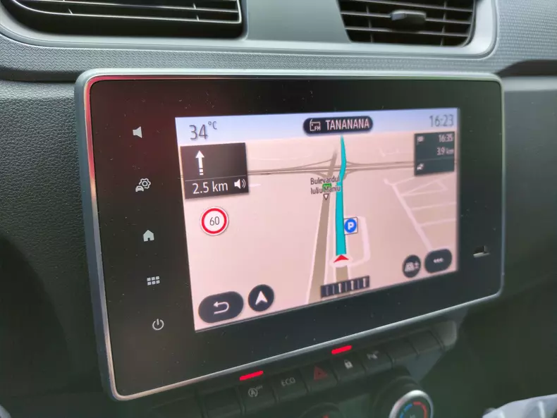 Renault Express Van 013