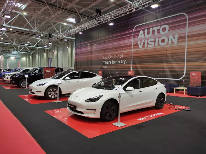 673d4527-eb90-4e1b-92ec-f803eea6a72f