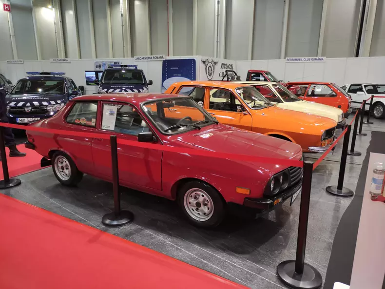 99d82238-a243-4a48-aac1-dfdfc801dae7