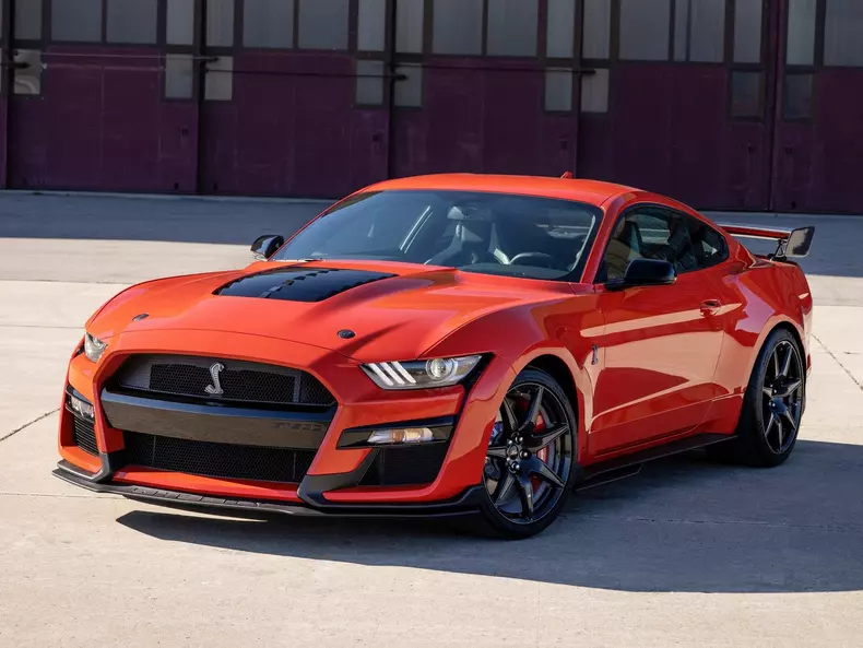 2022_Ford Mustamg Shelby GT500_01