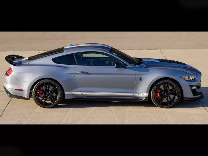 2022_Heritage_Ford Mustamg Shelby GT500_09