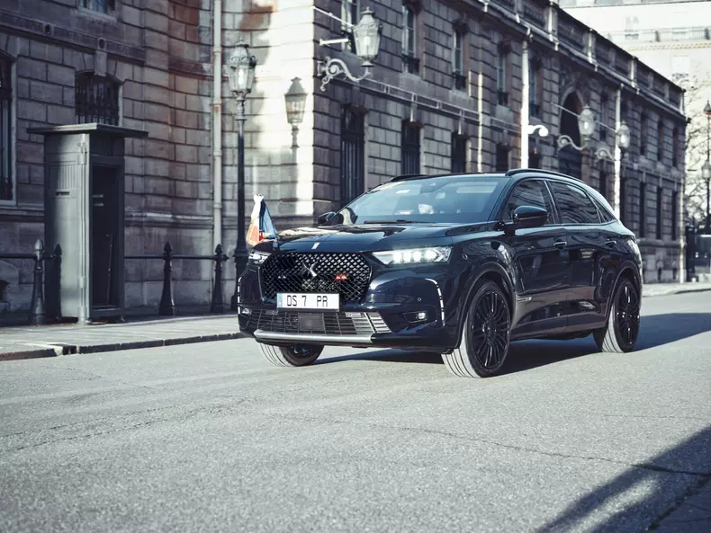 DS 7 Crossback presedintele Frantei 001