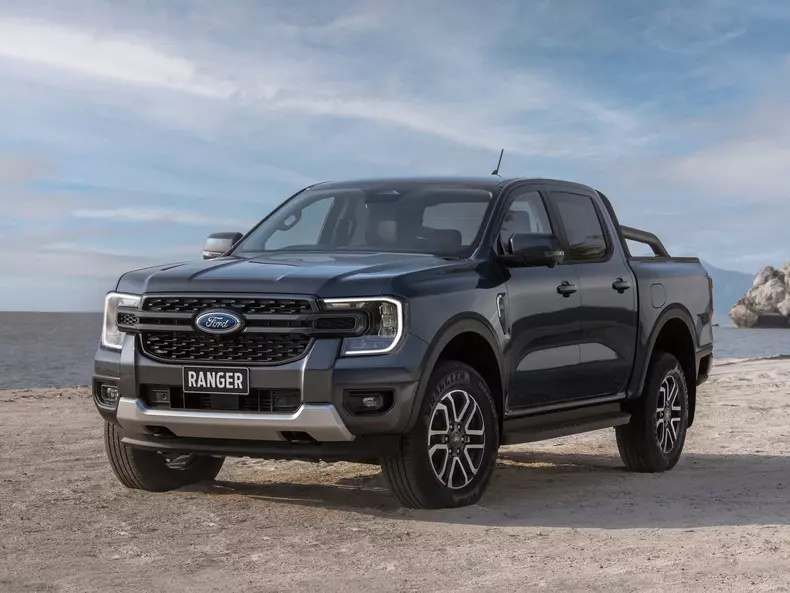 Ford-Ranger-2023-1600-02