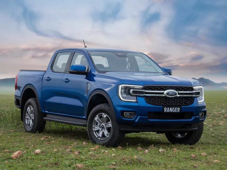 Ford-Ranger-2023-1600-03