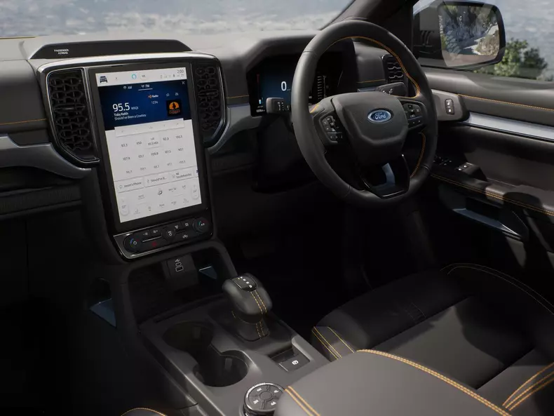 Ford-Ranger-2023-1600-27