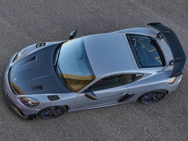 Porsche-718_Cayman_GT4_RS-2022-1600-1f