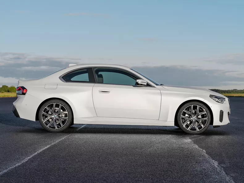 BMW-2-Series_Coupe-2022-1600-0e