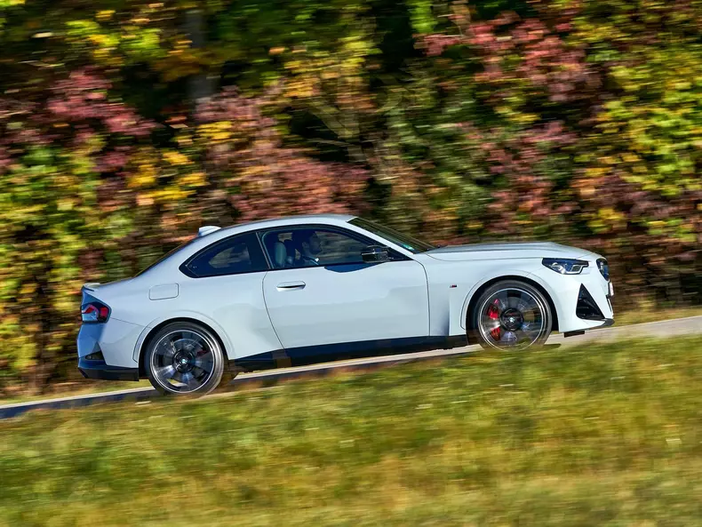BMW-M240i_xDrive_Coupe-2022-1600-50