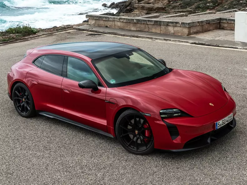 Porsche-Taycan_GTS_Sport_Turismo-2022-1600-09