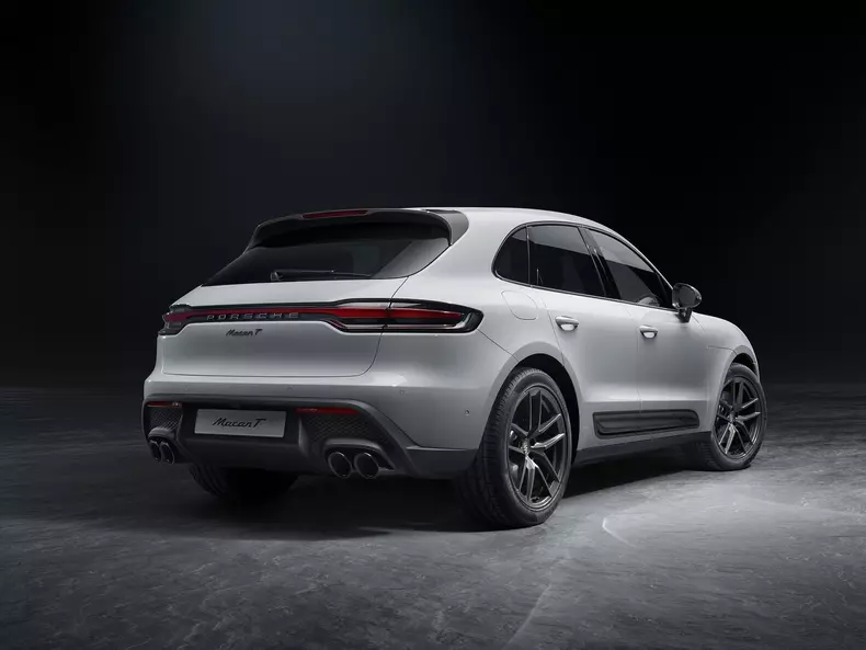 Porsche-Macan_T-2022-1600-02