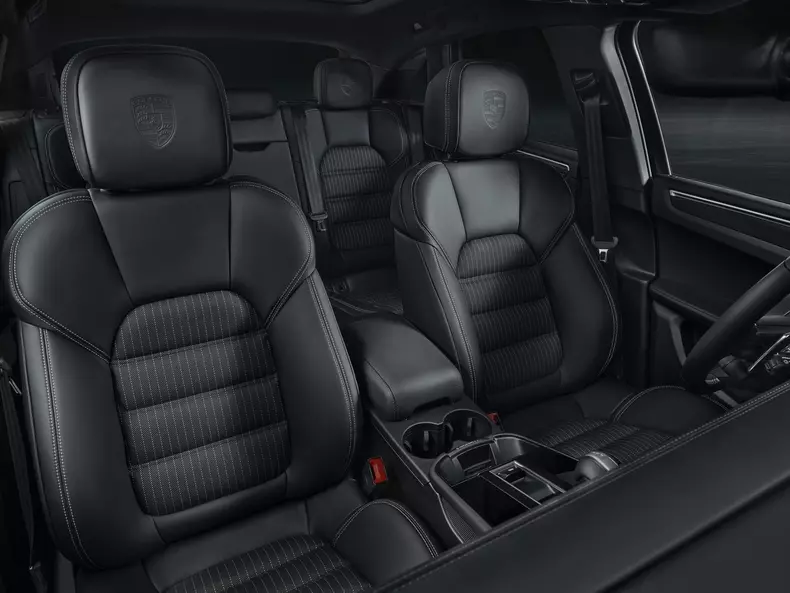 Porsche-Macan_T-2022-1600-03