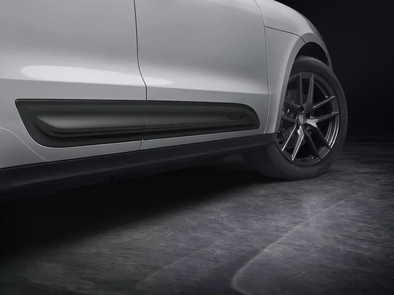 Porsche-Macan_T-2022-1600-06