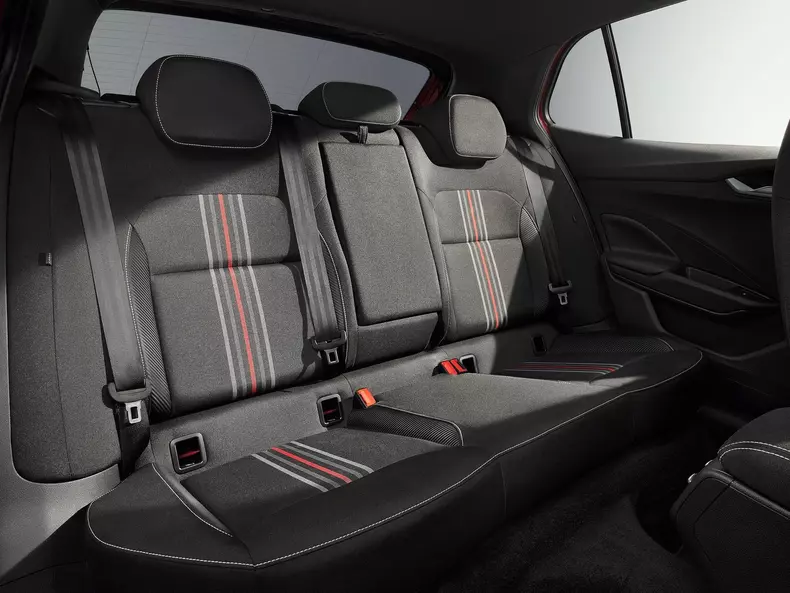 Skoda-Fabia_Monte_Carlo-2022-1600-0e