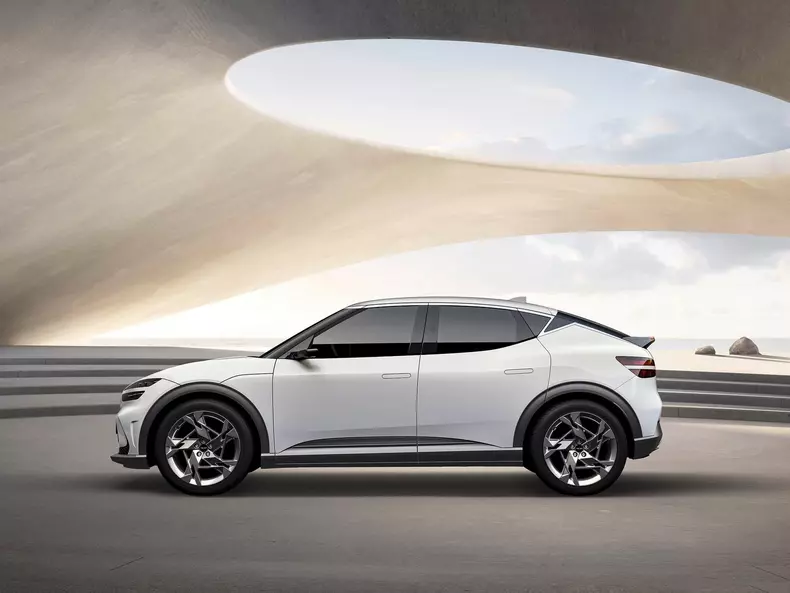 Genesis-GV60-2022-1600-0d