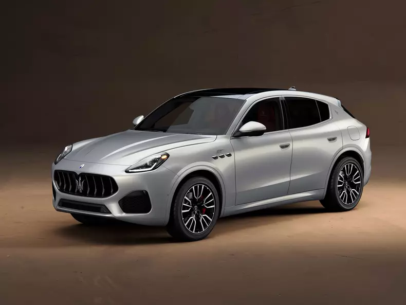 Maserati-Grecale-2023-1600-02