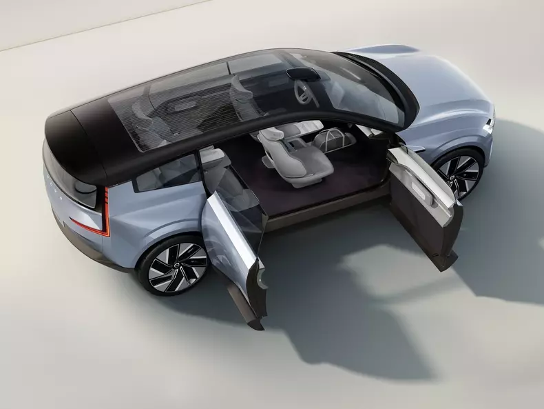 2Volvo-Recharge_Concept-2021-1600-04