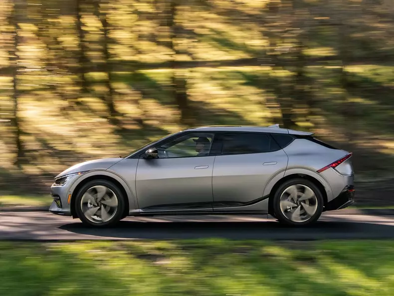 Kia-EV6_US-Version-2022-1600-1f
