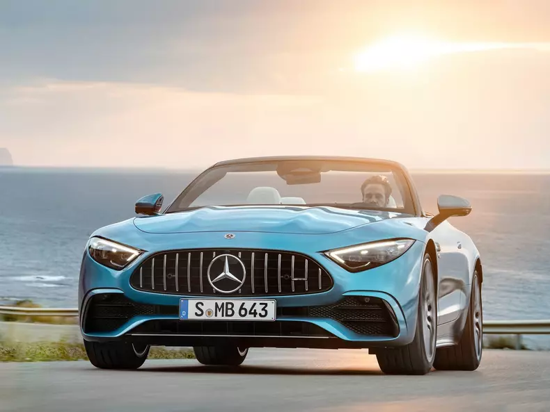 Mercedes-Benz-SL_43_AMG-2023-1600-08