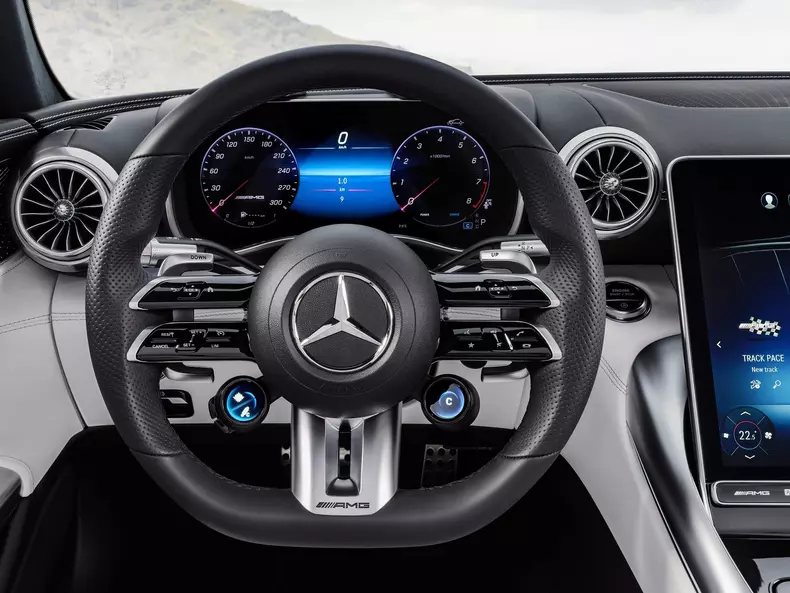 Mercedes-Benz-SL_43_AMG-2023-1600-23