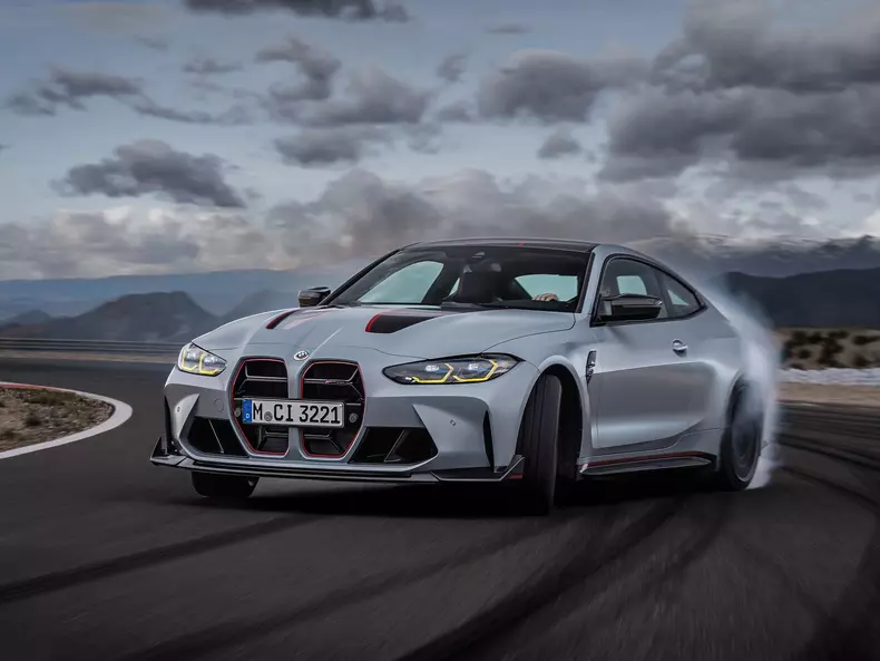 BMW-M4_CSL-2023-1600-2a