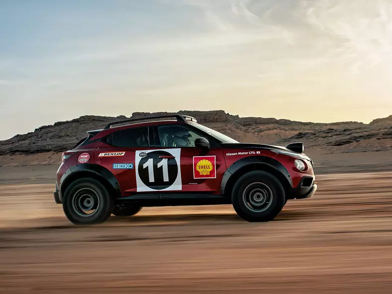 Nissan-Juke_Hybrid_Rally_Tribute_Concept-2022-1600-1a