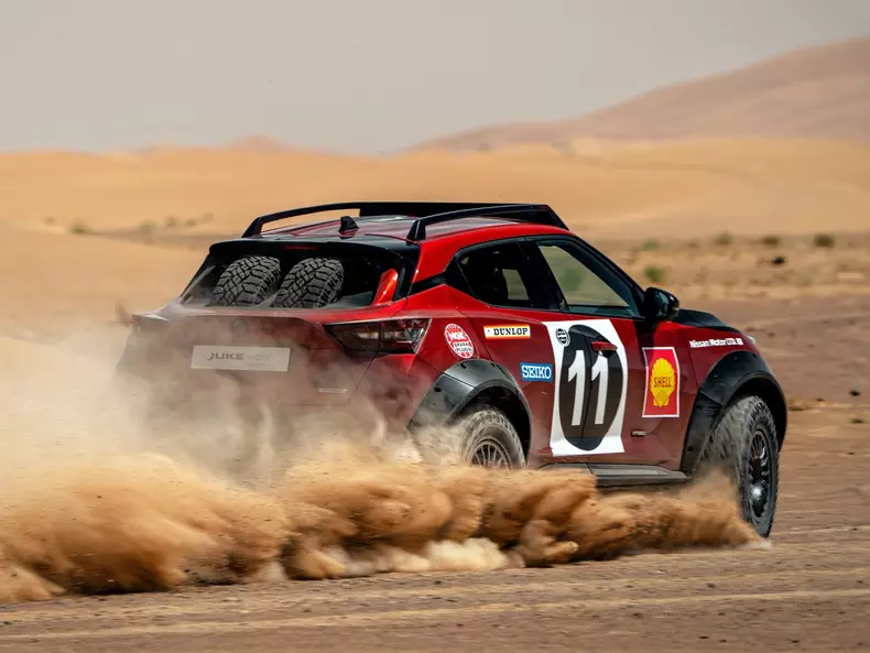 Nissan-Juke_Hybrid_Rally_Tribute_Concept-2022-1600-2a