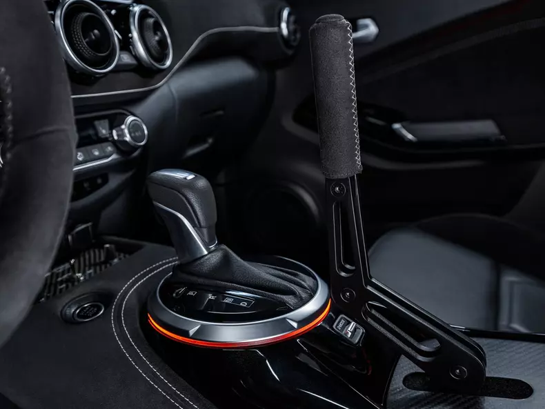 Nissan-Juke_Hybrid_Rally_Tribute_Concept-2022-1600-3b