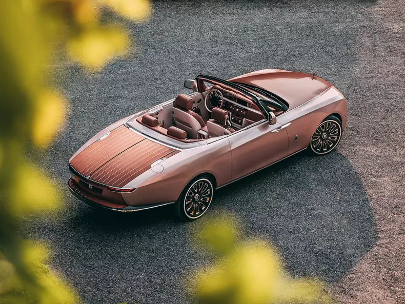 Rolls-Royce-Boat_Tail-2022-1600-04