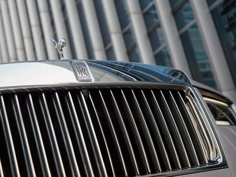 Rolls-Royce-Ghost-2021-1600-6d