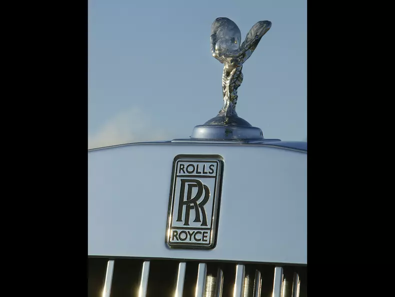 Rolls-Royce-Phantom-2003-1600-8c
