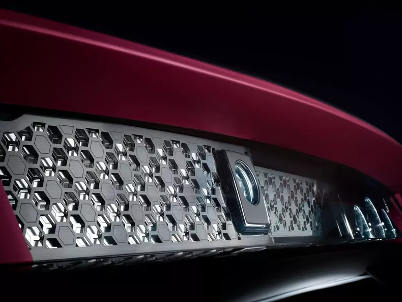 Rolls-Royce-Phantom_Series_II-2023-1600-10