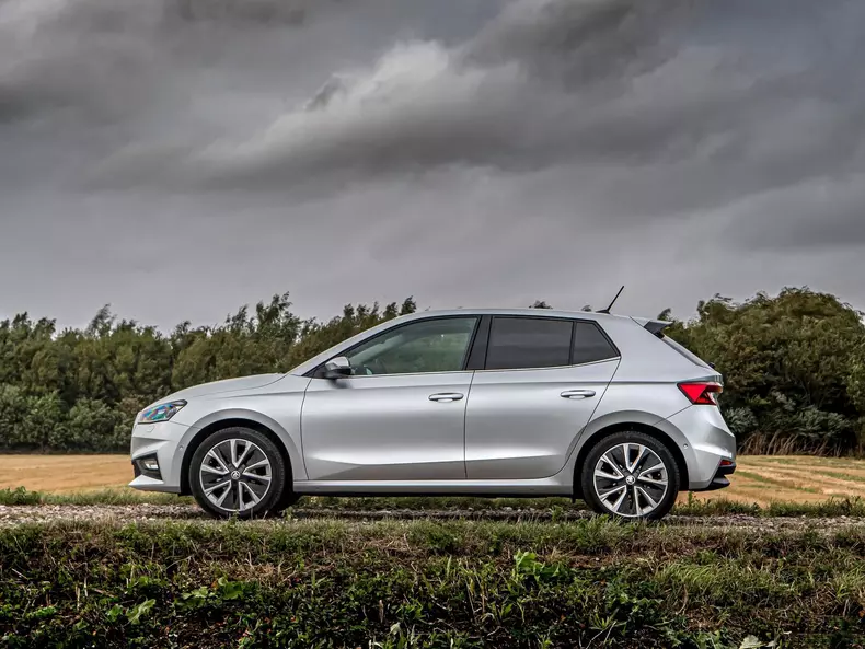 Skoda-Fabia-2022-1600-30