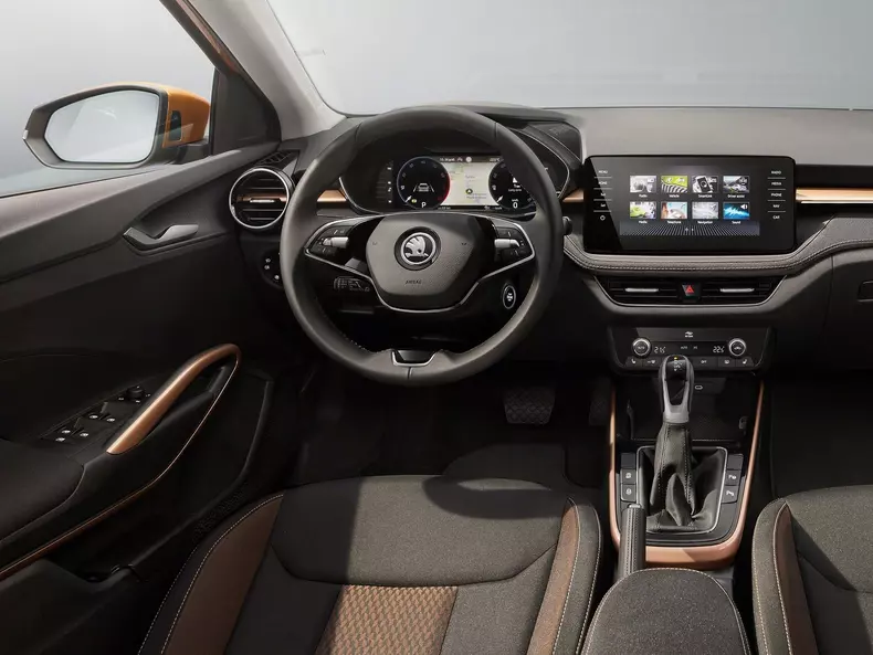 Skoda-Fabia-2022-1600-7e