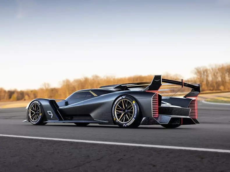 Cadillac-Project_GTP_Hypercar-2022-1600-02