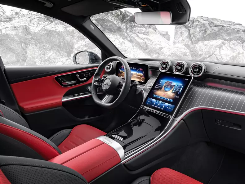 Mercedes-Benz-GLC-2023-1600-46