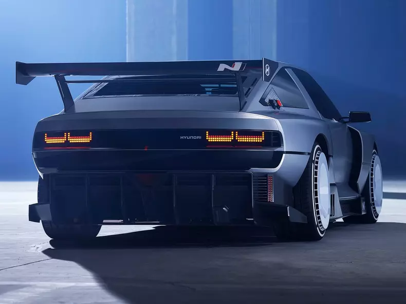 Hyundai-N_Vision_74_Concept-2022-1600-04