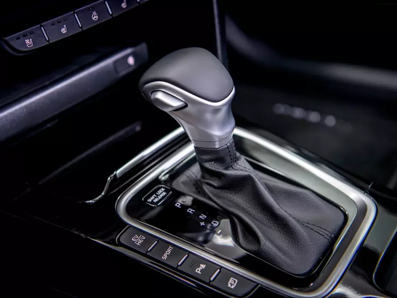 Kia-XCeed-2023-1600-17