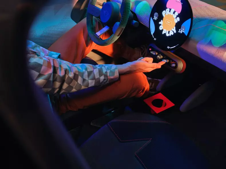 Mini-Aceman_Concept-2022-1280-16