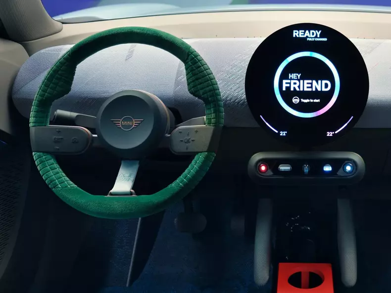 Mini-Aceman_Concept-2022-1600-0e