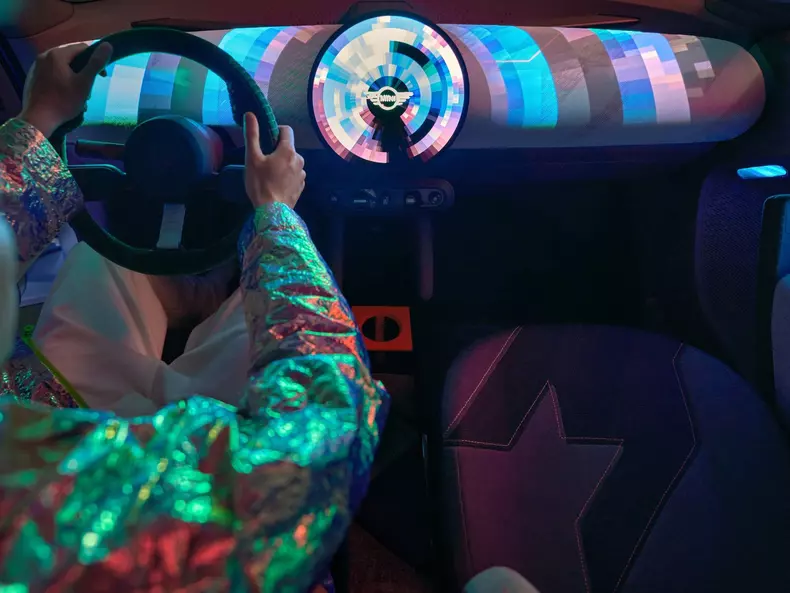 Mini-Aceman_Concept-2022-1600-13