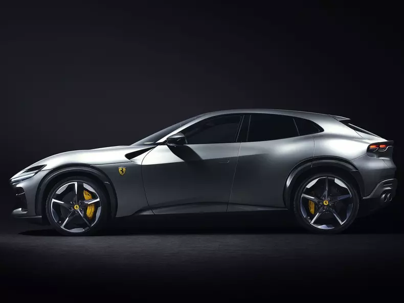 Ferrari-Purosangue-2023-1600-04