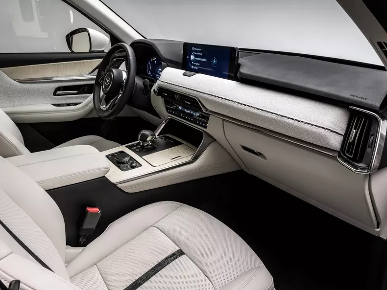 Mazda-CX-60-2023-1600-b3