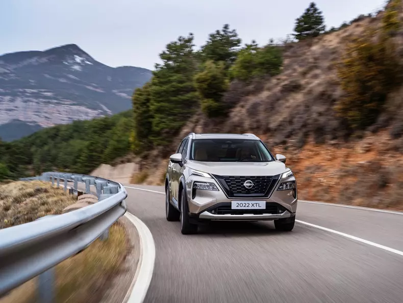Nissan-X-Trail-2023-1600-05