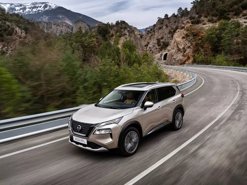 Nissan-X-Trail-2023-1600-07
