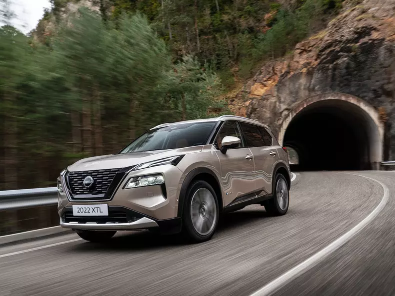 Nissan-X-Trail-2023-1600-09