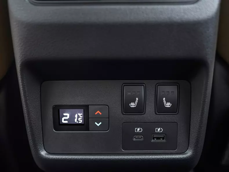 Nissan-X-Trail-2023-1600-26