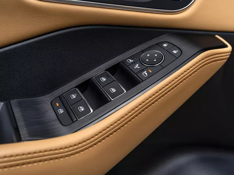 Nissan-X-Trail-2023-1600-27